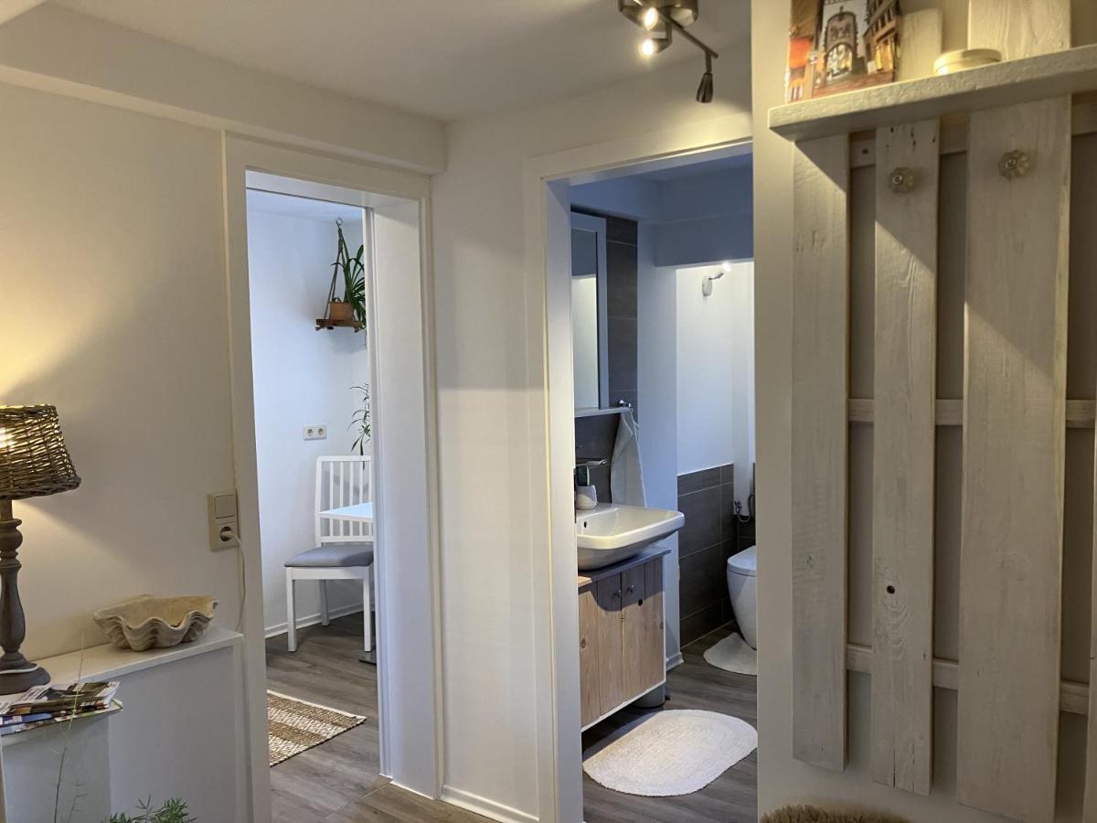 Metter Apartment *