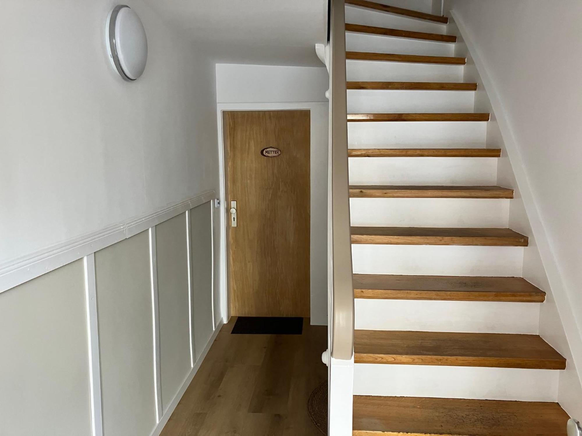 Metter Apartment *